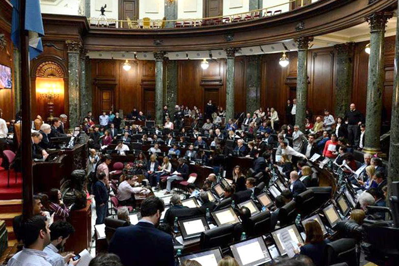 They present a bill to stop Jorge Macri’s fierce adjustment in education