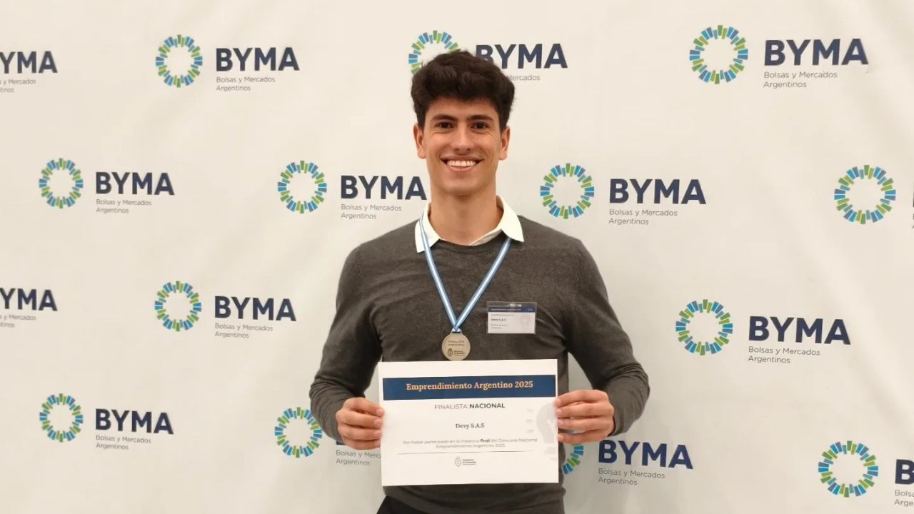 Argentine creates startup at 22 years old and now seeks USD 500,000 to expand his team