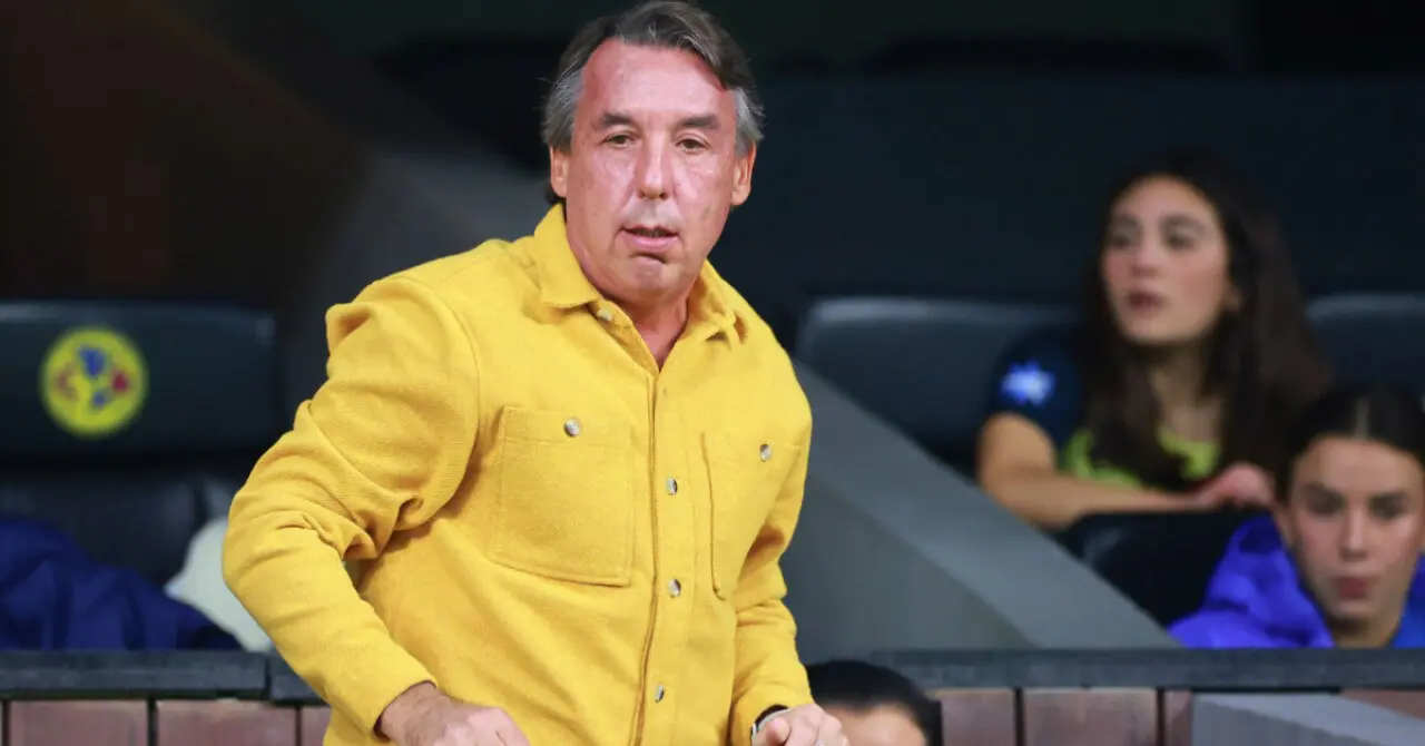 Emilio Azcárraga Jean restructures his power through control of three financial giants