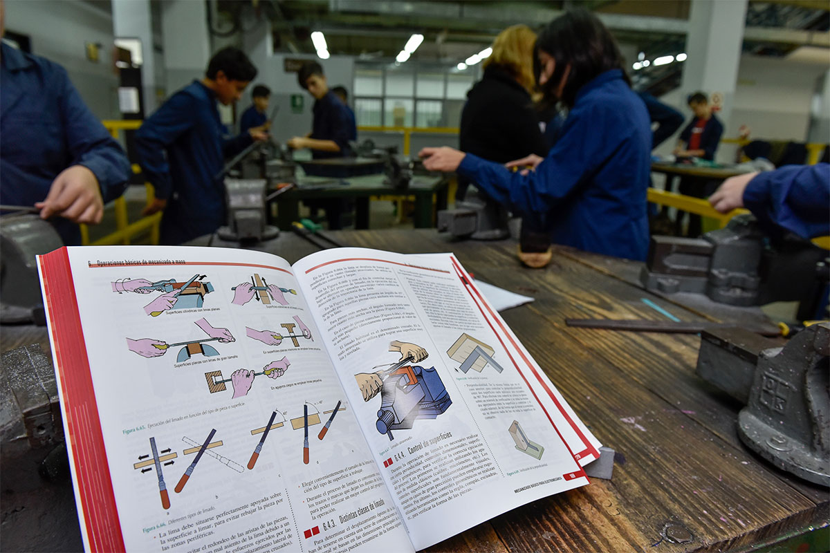 Technical schools: Justice endorsed the collective claim to address the defunding of the national government