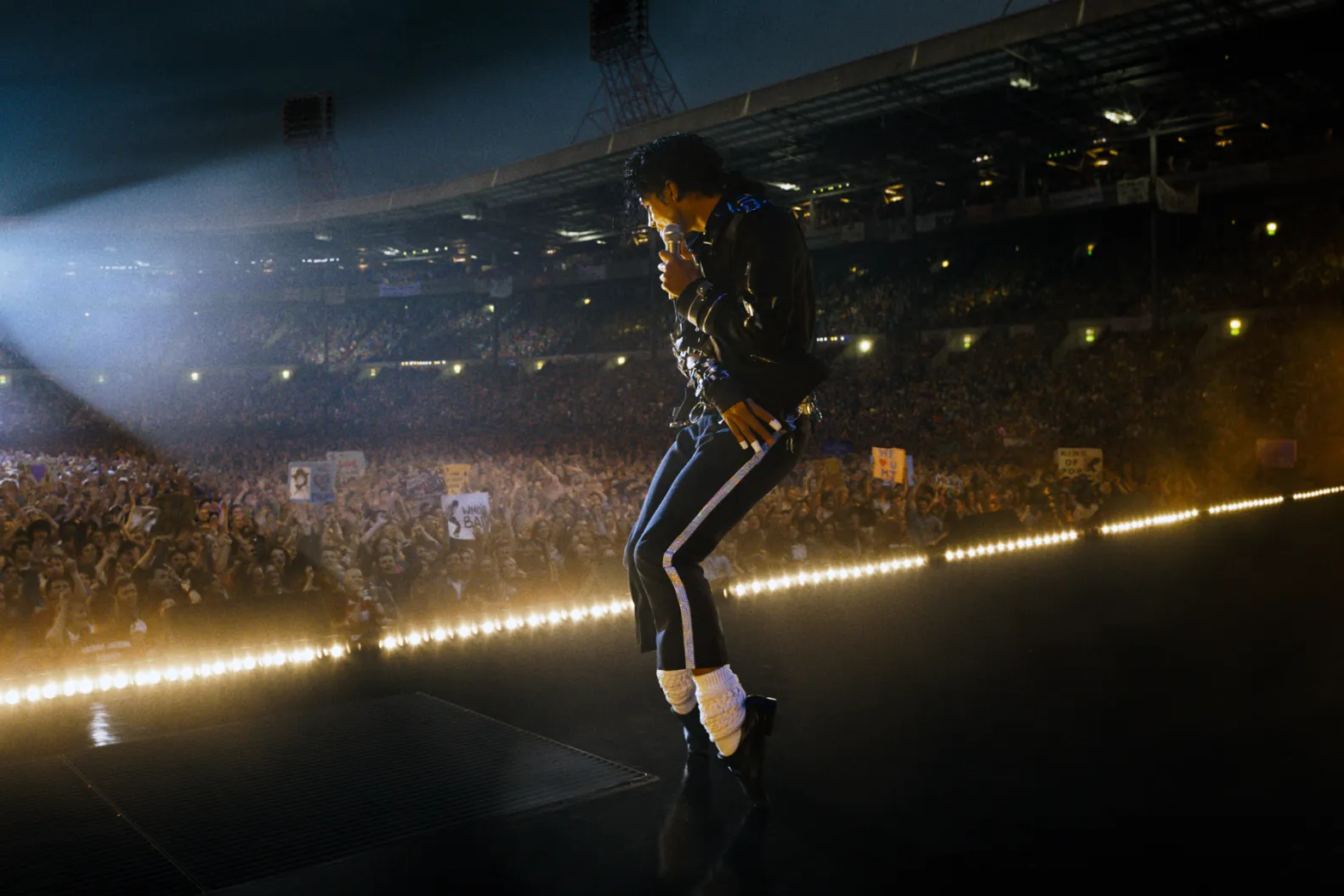 Michael Jackson Biopic revolutionizes the box office with unprecedented visual display