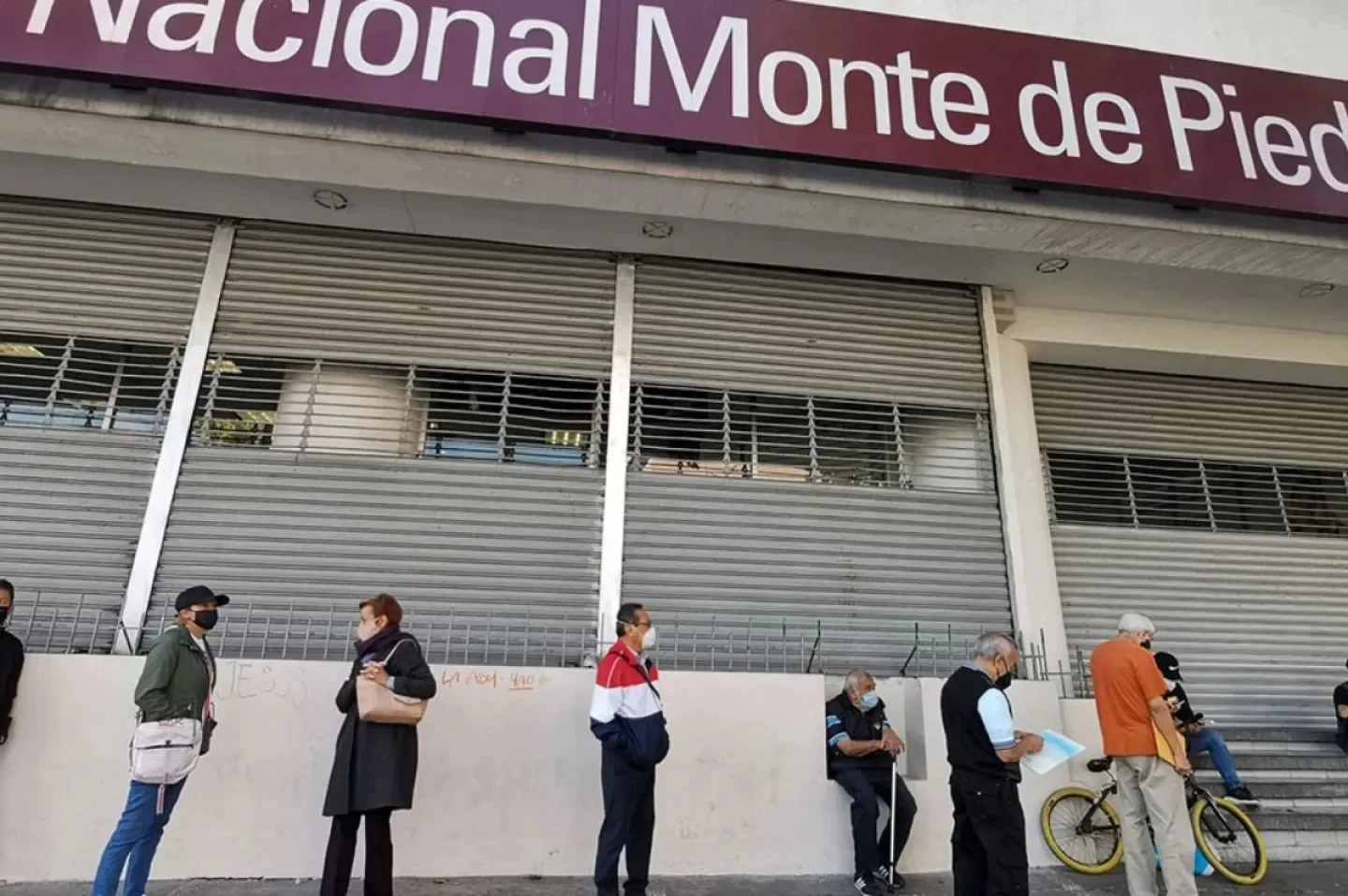 National Monte de Piedad suspends operations until September due to strike National Monte de Piedad suspends operations until September due to strike