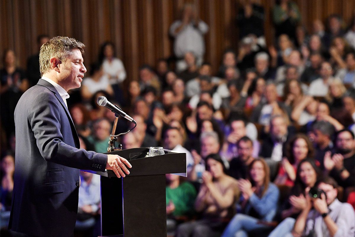 Kicillof opens more spaces of the Right to the Future Movement and evaluates an international appearance