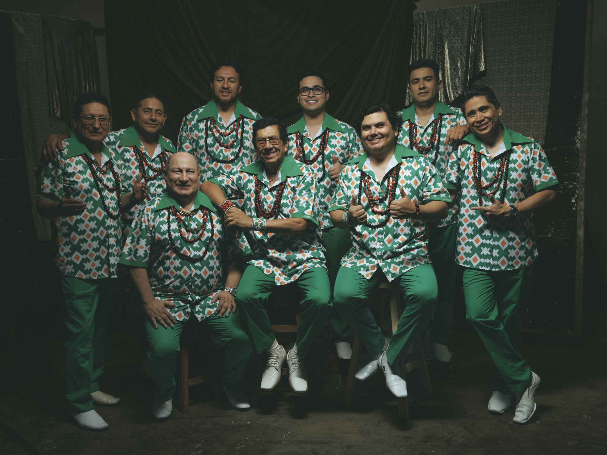 Los Mirlos, the cumbia band from the Amazon jungle whose fans are Oasis, Franz Ferdinand and Pablo Lescano